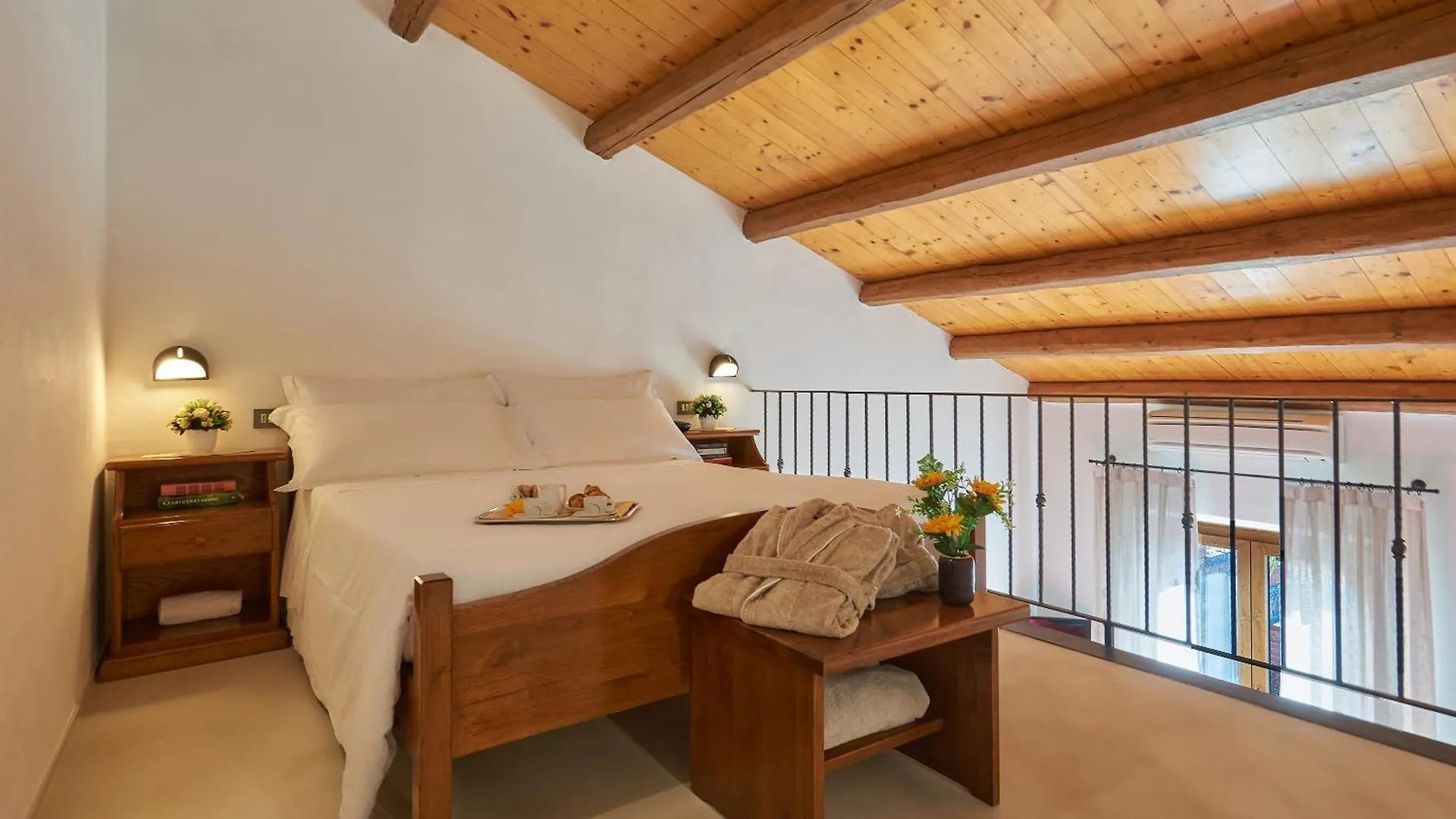 Hotel Casanova - Panoramic Rooms And Suites San Quirico dʼOrcia