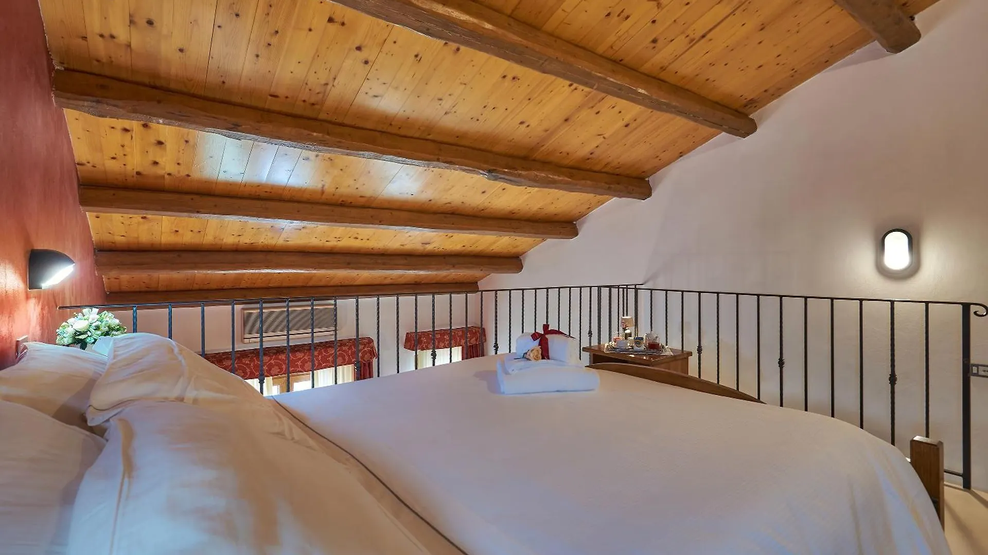Hotel Casanova - Panoramic Rooms And Suites San Quirico dʼOrcia