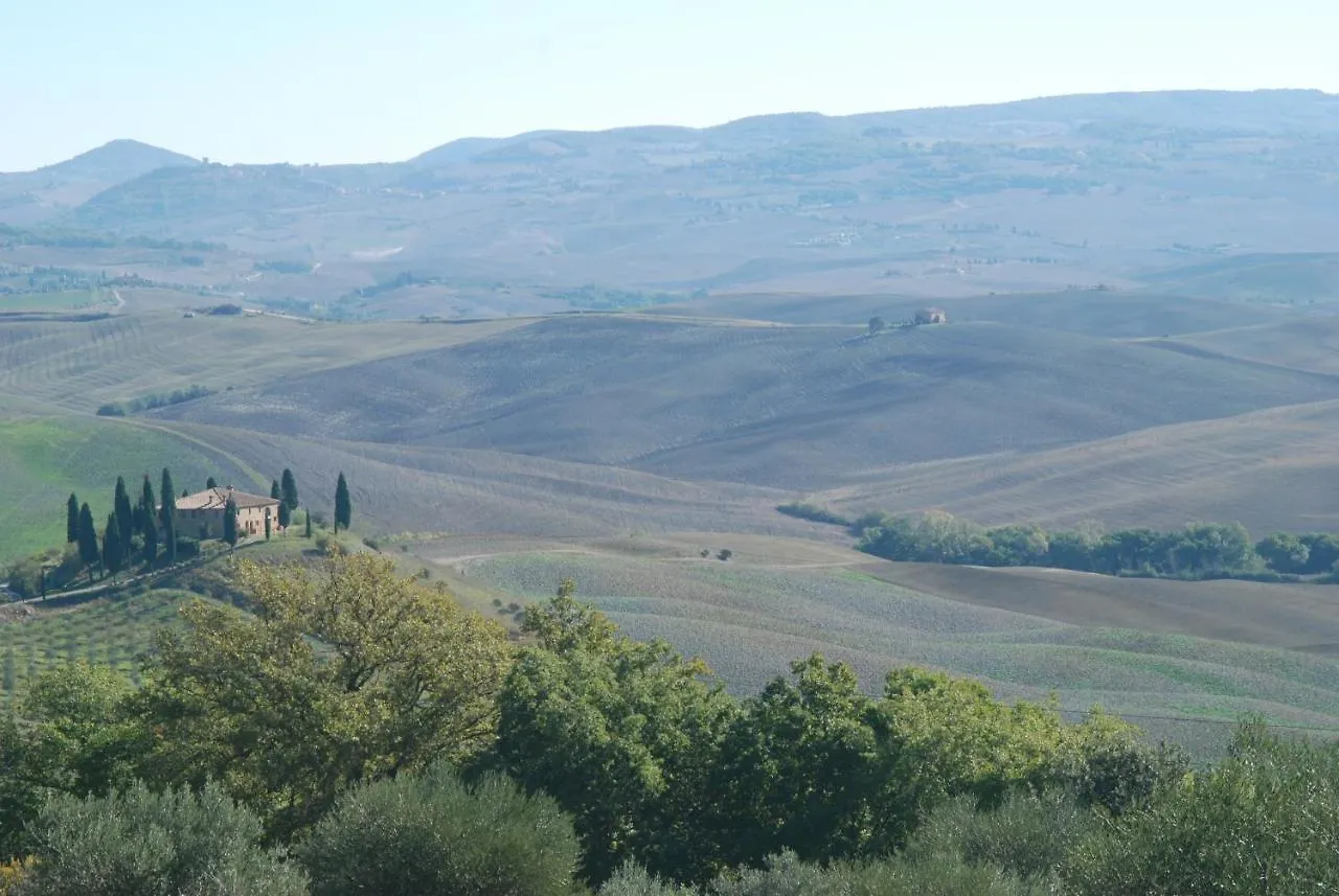 Casanova - Panoramic Rooms And Suites San Quirico dʼOrcia 3*,