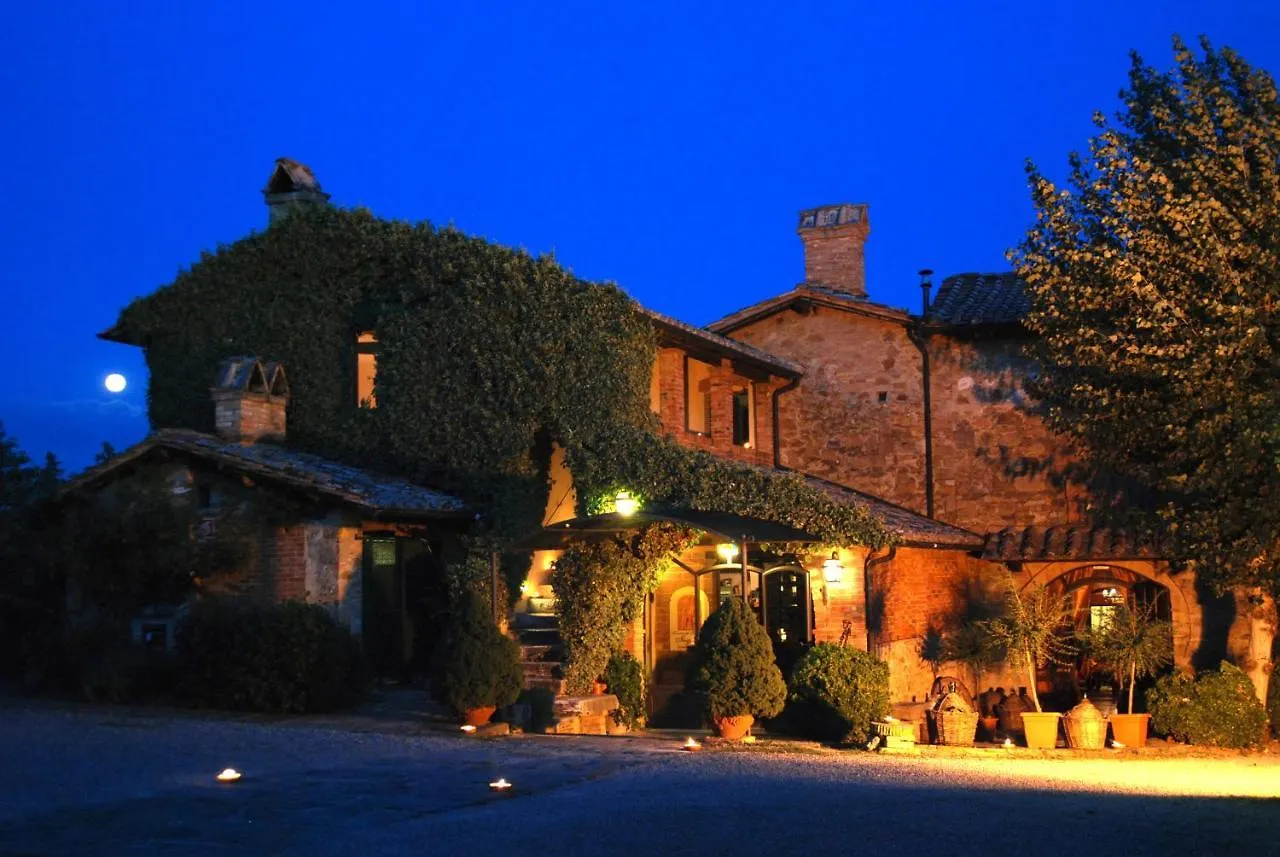 Casanova - Panoramic Rooms And Suites San Quirico dʼOrcia 3*,