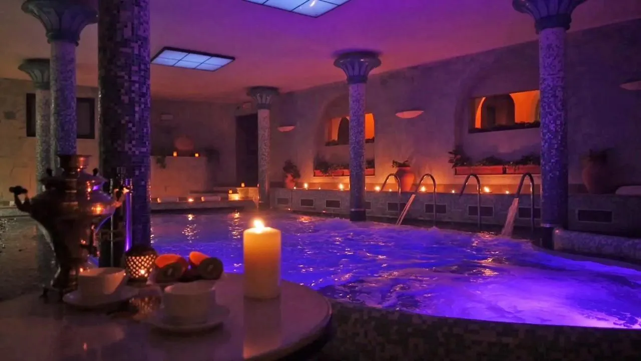 Casanova - Panoramic Rooms And Suites San Quirico d'Orcia 3*,